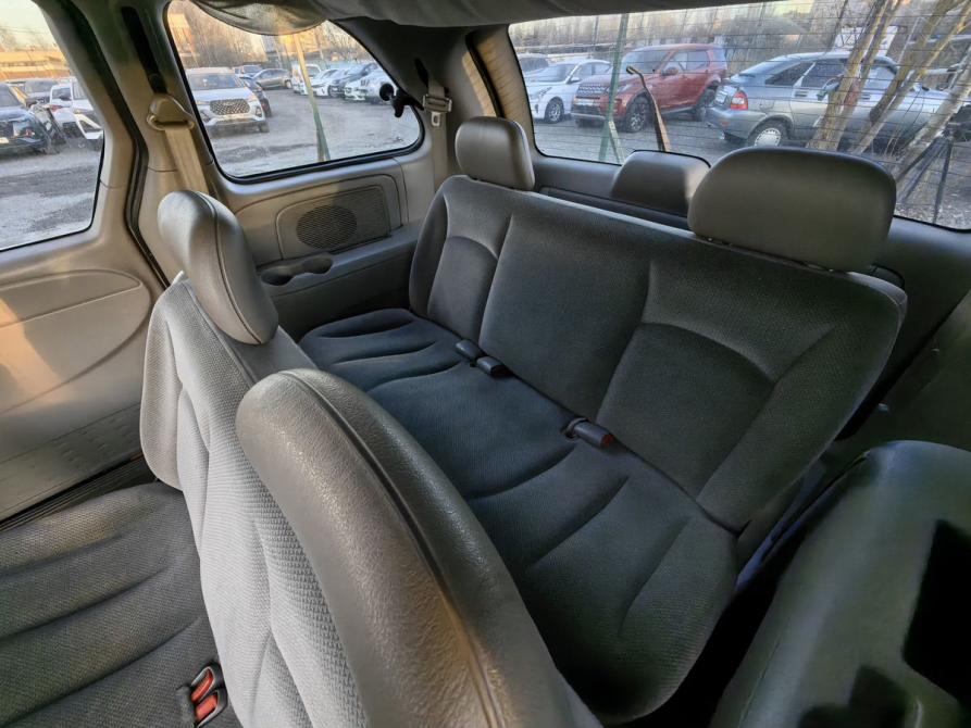 Chrysler Voyager IV Санкт-Петербург  - изображение 14