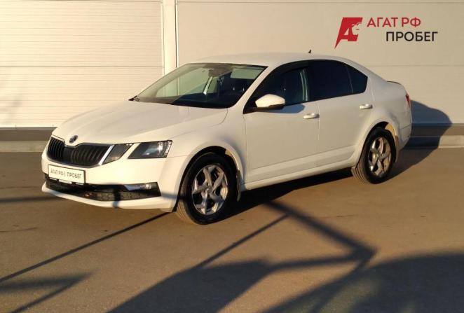 Skoda Octavia III (A7) Рестайлинг с пробегом 2019 года, цена 1 580 000 рублей, 180976 км, лифтбек, Автокод Объявления