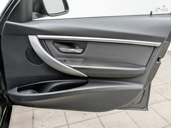 BMW 3 серии VI (F3x) Рестайлинг с пробегом 2018 года, цена 2 990 000 рублей, 118014 км, седан, Автокод Объявления