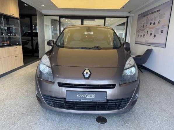 Renault Scenic III с пробегом 2011 года, цена 702 000 рублей, 326135 км, компактвэн, Автокод Объявления