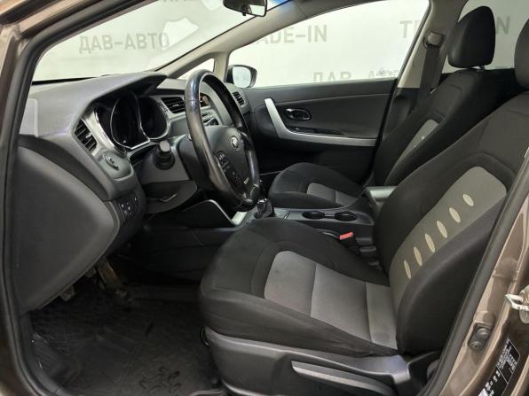 Kia Ceed II с пробегом 2014 года, цена 990 000 рублей, 217000 км, универсал, Автокод Объявления