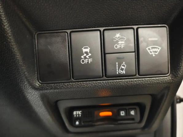 Honda Stepwgn V Рестайлинг с пробегом 2019 года, цена 2 235 000 рублей, 110880 км, минивэн, Автокод Объявления