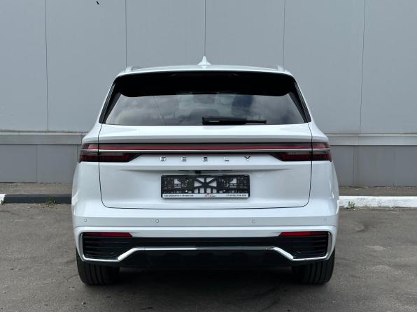 Geely Monjaro I с пробегом 2023 года, цена 2 931 000 рублей, 67902 км, внедорожник, Автокод Объявления