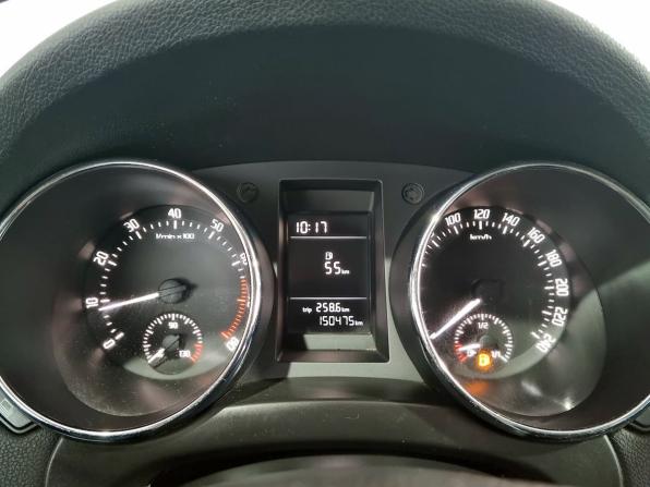 Skoda Yeti I Рестайлинг с пробегом 2015 года, цена 1 099 000 рублей, 150000 км, внедорожник, Автокод Объявления