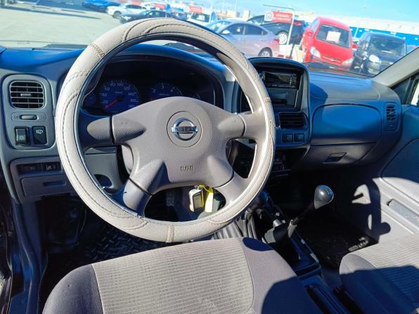 Nissan NP300 с пробегом 2009 года, цена 1 099 000 рублей, 280786 км, пикап, Автокод Объявления