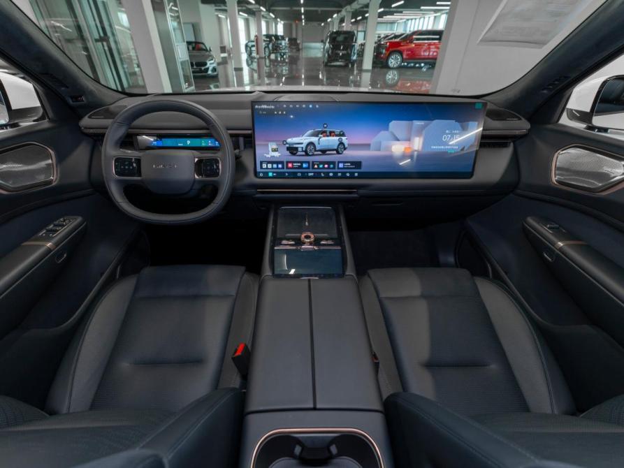 Lynk &amp; Co 900 Москва  - изображение 8