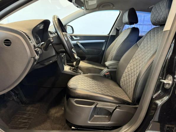 Skoda Octavia II (A5) Рестайлинг с пробегом 2013 года, цена 970 000 рублей, 99458 км, лифтбек, Автокод Объявления