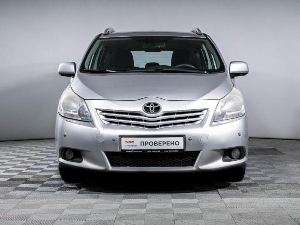 Toyota Verso I с пробегом 2010 года, цена 900 000 рублей, 276015 км, компактвэн, Автокод Объявления
