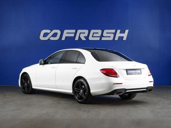 Mercedes-Benz E-Класс V (W213 S213 C238) с пробегом 2017 года, цена 2 699 077 рублей, 187473 км, седан, Автокод Объявления