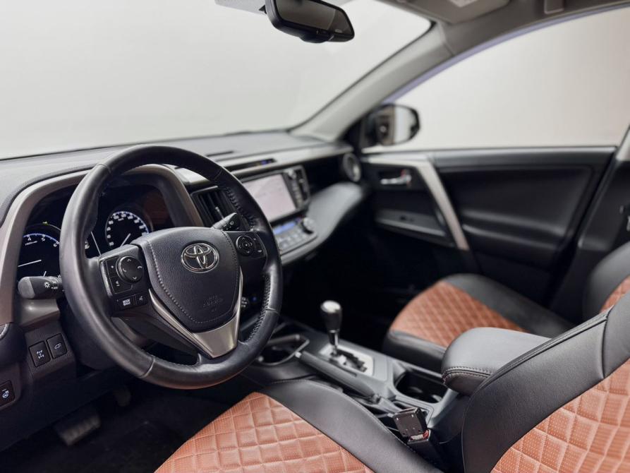 Toyota RAV4 IV (XA40) Рестайлинг Вологда  - изображение 11