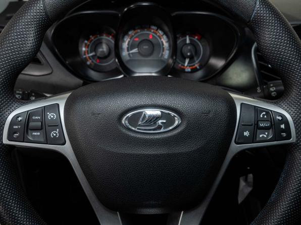 Lada (ВАЗ) Vesta I с пробегом 2017 года, цена 798 000 рублей, 132000 км, седан, Автокод Объявления