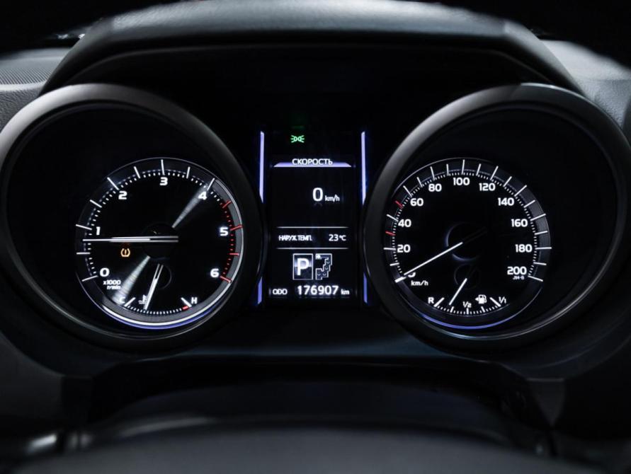 Toyota Land Cruiser Prado 150 Series Рестайлинг 1 Санкт-Петербург  - изображение 21