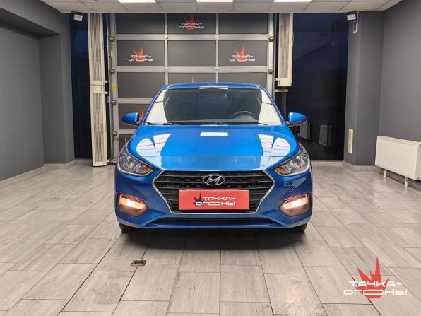 Hyundai Solaris II с пробегом 2017 года, цена 948 000 рублей, 62000 км, седан, Автокод Объявления