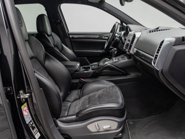 Porsche Cayenne II Рестайлинг (958) с пробегом 2016 года, цена 4 490 000 рублей, 88996 км, внедорожник, Автокод Объявления