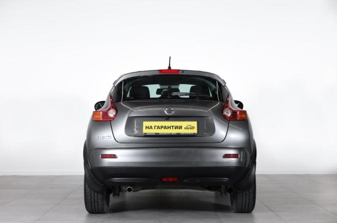 Nissan Juke I с пробегом 2012 года, цена 1 099 000 рублей, 124600 км, внедорожник, Автокод Объявления