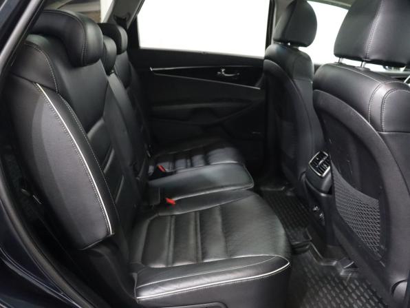 Kia Sorento III Prime Рестайлинг с пробегом 2018 года, цена 2 790 000 рублей, 105450 км, внедорожник, Автокод Объявления