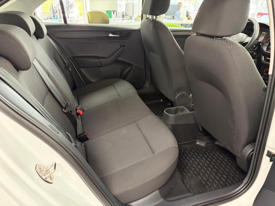 Volkswagen Polo VI Киров  - изображение 11
