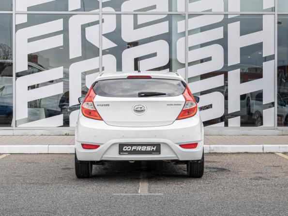 Hyundai Solaris I с пробегом 2014 года, цена 849 000 рублей, 185659 км, хэтчбек, Автокод Объявления