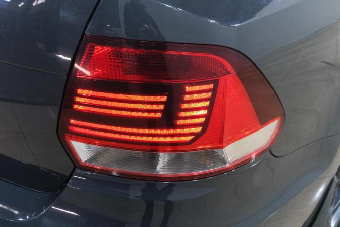 Volkswagen Polo V Рестайлинг с пробегом 2016 года, цена 1 099 000 рублей, 183000 км, седан, Автокод Объявления