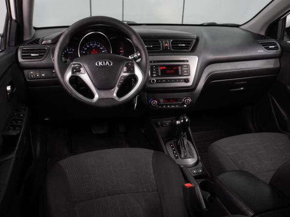 Kia Rio III Рестайлинг с пробегом 2015 года, цена 1 099 000 рублей, 129057 км, седан, Автокод Объявления