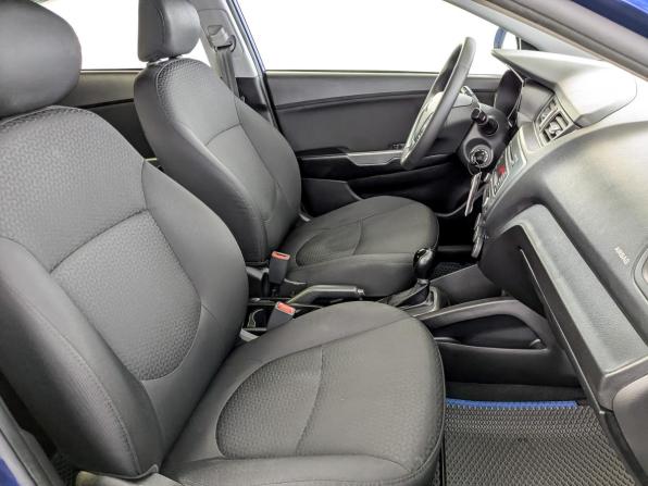 Kia Rio III Рестайлинг с пробегом 2016 года, цена 890 000 рублей, 208590 км, седан, Автокод Объявления