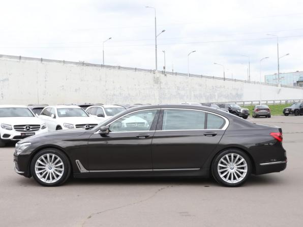 BMW 7 серии VI (G11/G12) с пробегом 2016 года, цена 3 490 000 рублей, 139353 км, седан, Автокод Объявления