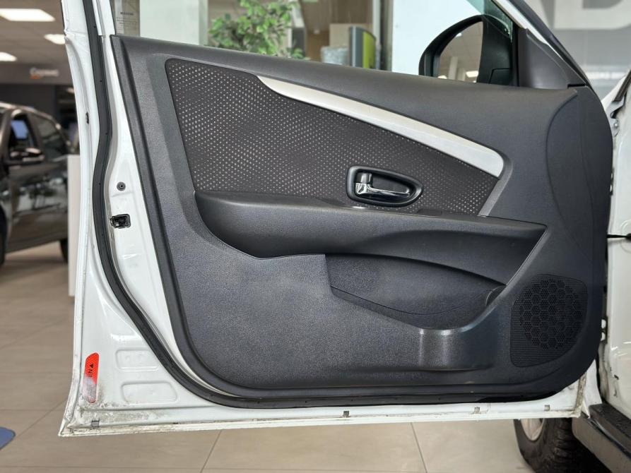 Nissan Almera III (G15) Москва  - изображение 14