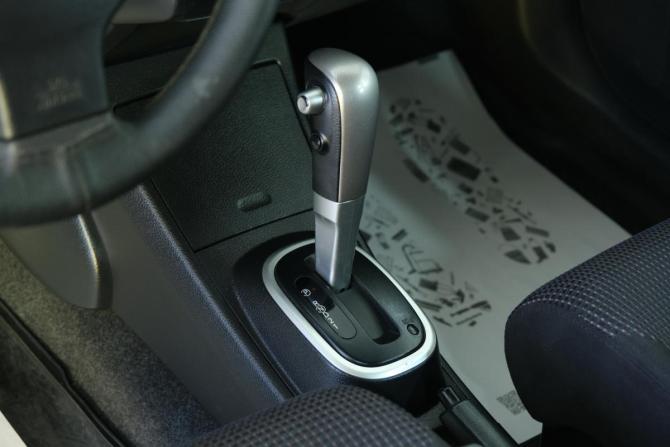 Nissan Tiida I с пробегом 2010 года, цена 799 000 рублей, 176900 км, хэтчбек, Автокод Объявления