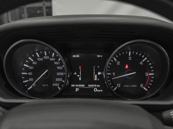 Land Rover Range Rover Sport II с пробегом 2015 года, цена 3 650 000 рублей, 124072 км, внедорожник, Автокод Объявления