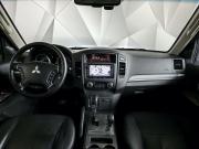 Mitsubishi Pajero IV Рестайлинг 1 Москва  - изображение 37