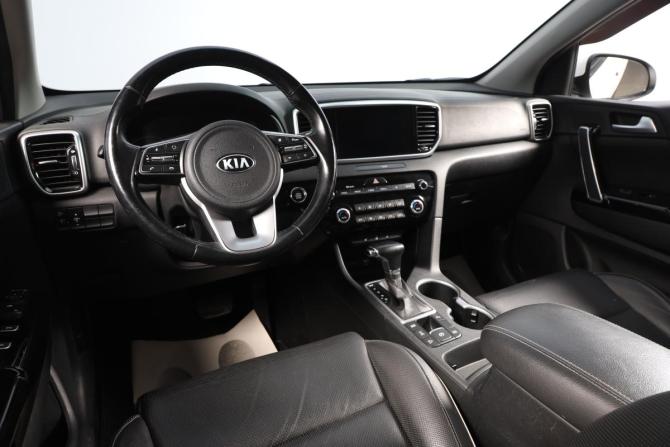 Kia Sportage IV Рестайлинг с пробегом 2021 года, цена 2 749 000 рублей, 95800 км, внедорожник, Автокод Объявления