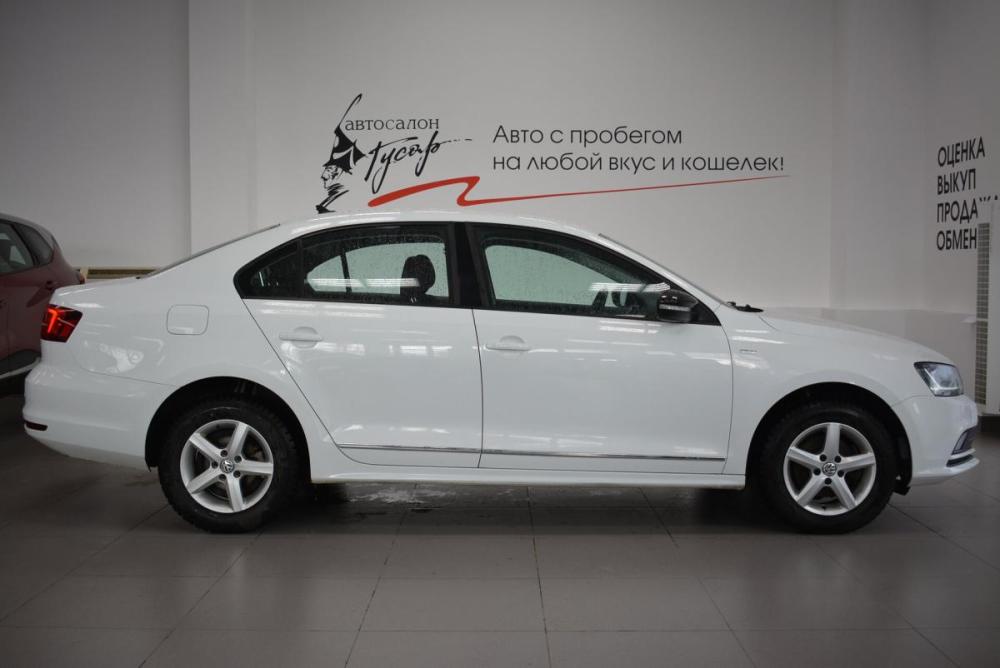 Volkswagen Jetta VI Рестайлинг Киров  - изображение 6