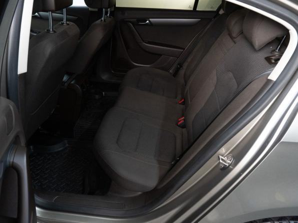 Volkswagen Passat B7 с пробегом 2012 года, цена 800 000 рублей, 172190 км, седан, Автокод Объявления