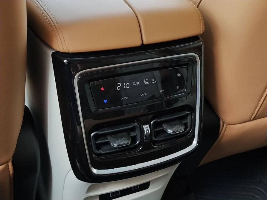 JETOUR X70+ I Екатеринбург  - изображение 27