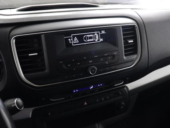 Peugeot Traveller I с пробегом 2019 года, цена 2 450 000 рублей, 223721 км, минивэн, Автокод Объявления