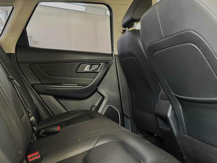 FAW Besturn X40 I Москва  - изображение 15