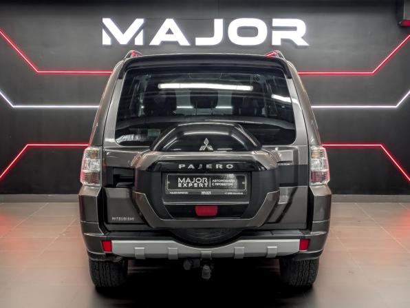 Mitsubishi Pajero IV Рестайлинг 2 с пробегом 2015 года, цена 2 440 000 рублей, 120717 км, внедорожник, Автокод Объявления
