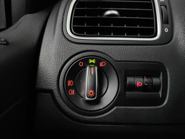Volkswagen Polo V с пробегом 2012 года, цена 589 000 рублей, 178000 км, седан, Автокод Объявления