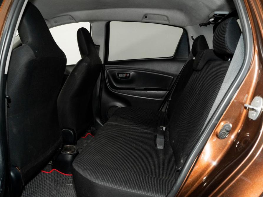 Toyota Vitz III (XP130) Рестайлинг Иркутск  - изображение 7