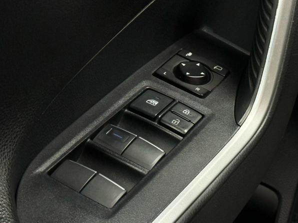 Toyota RAV4 V (XA50) с пробегом 2021 года, цена 3 399 000 рублей, 173462 км, внедорожник, Автокод Объявления