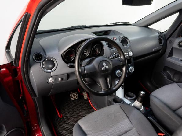 Mitsubishi Colt VI (Z20/Z30) с пробегом 2005 года, цена 389 000 рублей, 116579 км, хэтчбек, Автокод Объявления
