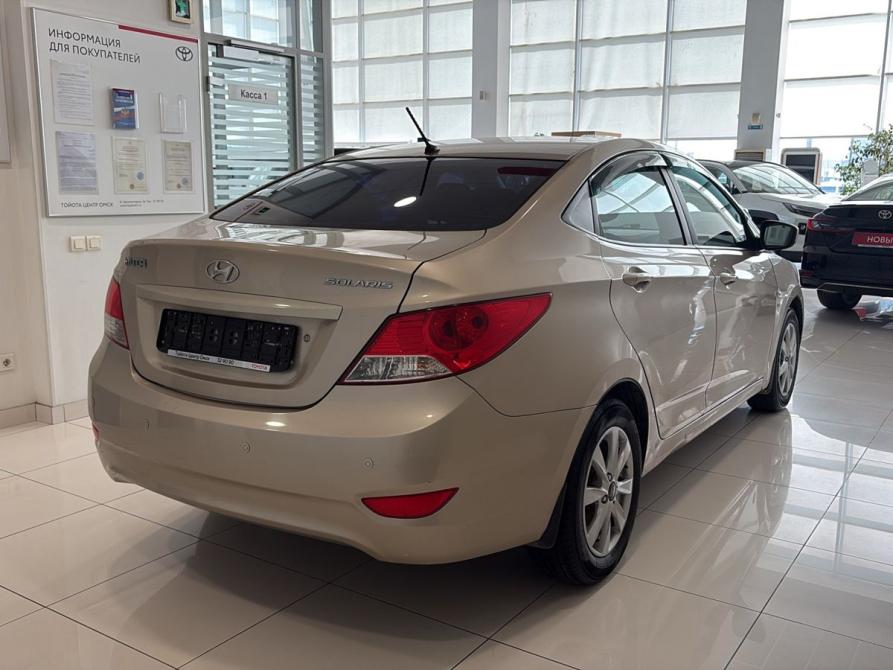 Hyundai Solaris I Омск  - изображение 4