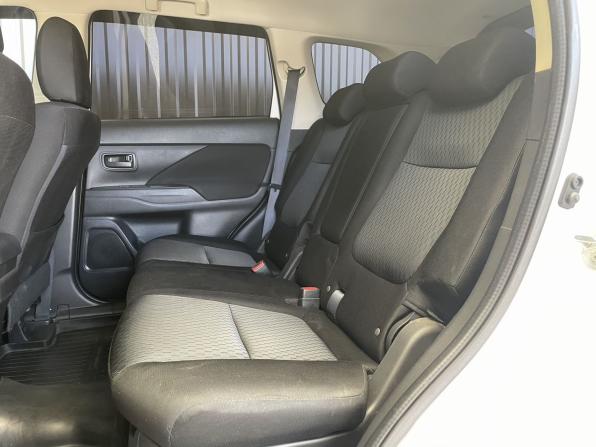 Mitsubishi Outlander III Рестайлинг 2 с пробегом 2015 года, цена 1 547 000 рублей, 179212 км, внедорожник, Автокод Объявления
