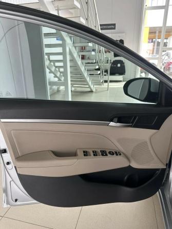 Hyundai Elantra VI (AD) Рестайлинг с пробегом 2020 года, цена 1 890 000 рублей, 104400 км, седан, Автокод Объявления