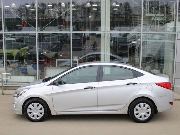 Hyundai Solaris I Рестайлинг с пробегом 2015 года, цена 652 080 рублей, 162085 км, седан, Автокод Объявления