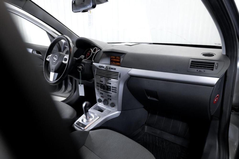 Opel Astra H Рестайлинг Тюмень  - изображение 17