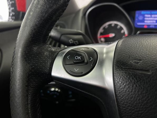 Ford Focus ST III с пробегом 2012 года, цена 1 199 000 рублей, 176055 км, универсал, Автокод Объявления