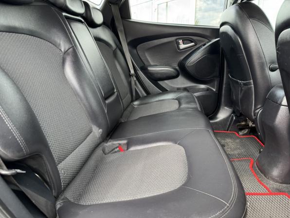 Hyundai ix35 I с пробегом 2012 года, цена 1 300 000 рублей, 222111 км, внедорожник, Автокод Объявления
