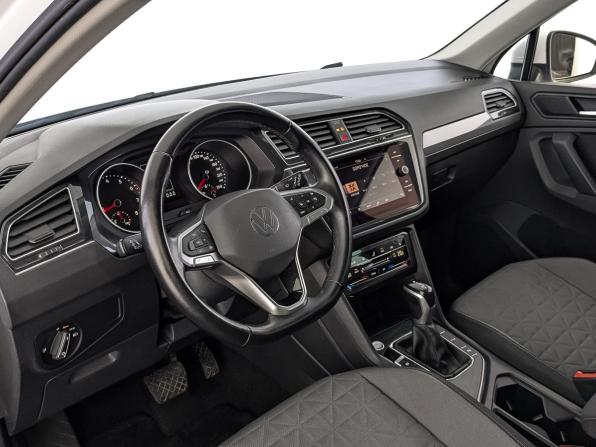 Volkswagen Tiguan II Рестайлинг с пробегом 2021 года, цена 2 500 000 рублей, 94988 км, внедорожник, Автокод Объявления