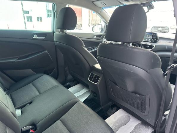 Hyundai Tucson III Рестайлинг с пробегом 2018 года, цена 1 650 000 рублей, 299300 км, внедорожник, Автокод Объявления